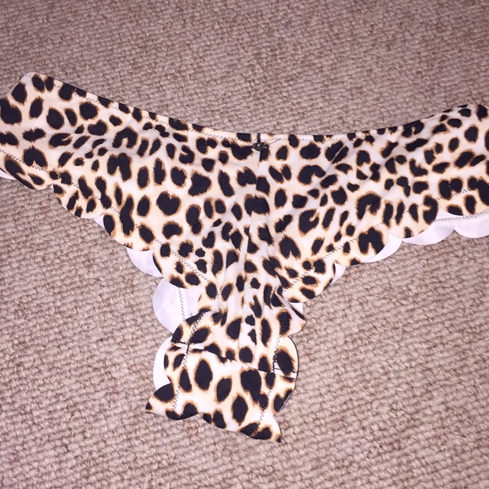 victoria secret bathing suit bottoms